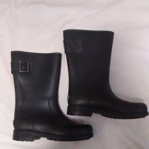 Kenneth Cole Reaction Rainboots